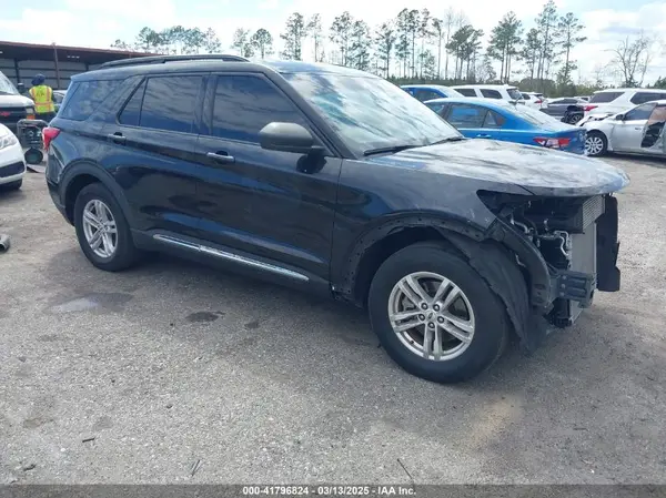 1FMSK7DH8MGB00030 2021 FORD EXPLORER - Image 1