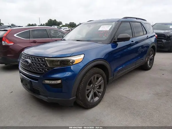 1FMSK7DH8MGB31715 2021 FORD EXPLORER - Image 2