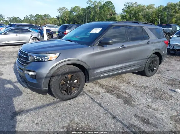 1FMSK7DH8MGB40253 2021 FORD EXPLORER - Image 2