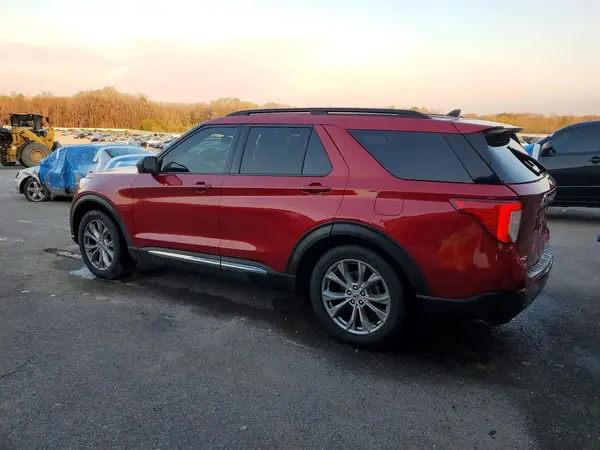 1FMSK7DH8MGC04503 2021 FORD EXPLORER - Image 2