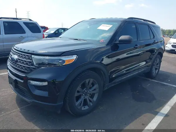 1FMSK7DH8MGC11922 2021 FORD EXPLORER - Image 2