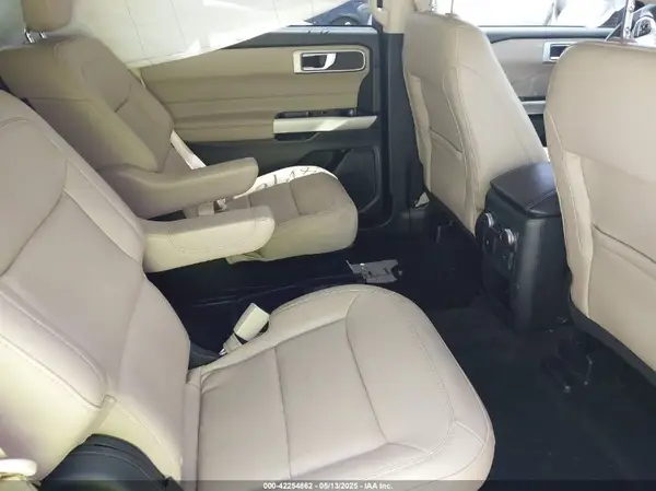 1FMSK7DH8MGC34875 2021 FORD EXPLORER - Image 8