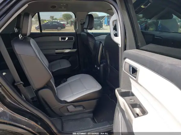 1FMSK7DH8MGC49943 2021 FORD EXPLORER - Image 8