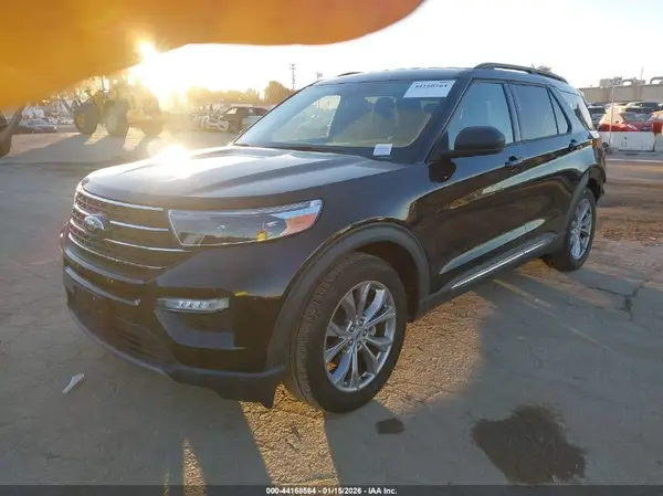 1FMSK7DH8MGC51062 2021 FORD EXPLORER - Image 2