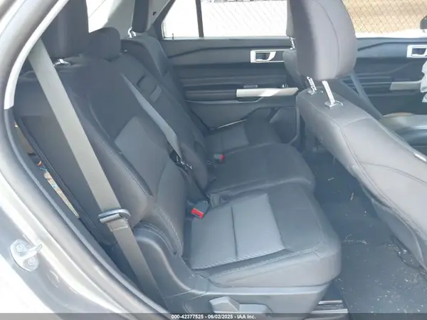 1FMSK7DH8NGA29445 2022 FORD EXPLORER - Image 8