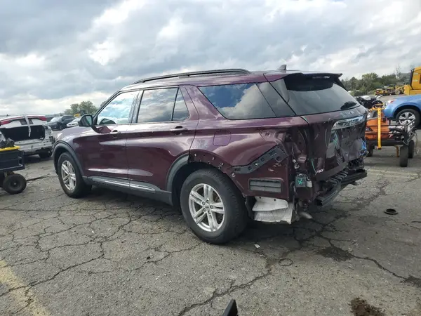 1FMSK7DH8NGA39036 2022 FORD EXPLORER - Image 2