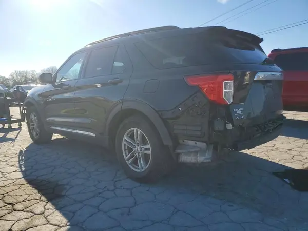 1FMSK7DH8NGA50912 2022 FORD EXPLORER - Image 2