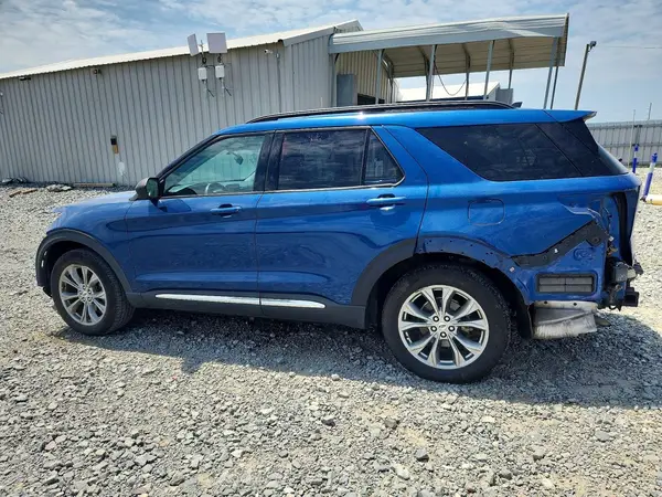 1FMSK7DH8NGA66205 2022 FORD EXPLORER - Image 2