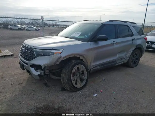 1FMSK7DH8NGA74062 2022 FORD EXPLORER - Image 2