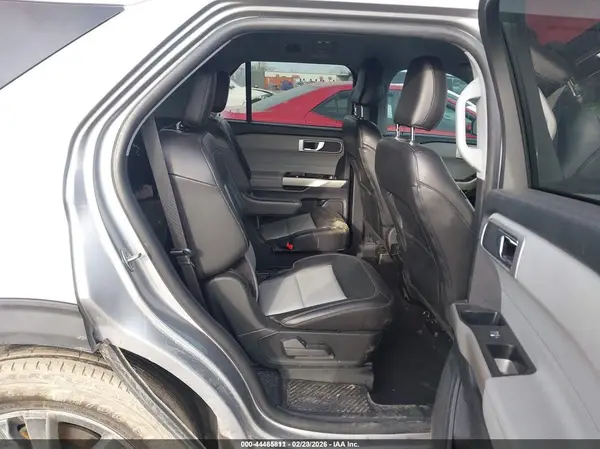 1FMSK7DH8NGA74062 2022 FORD EXPLORER - Image 8
