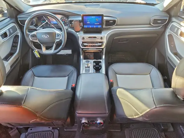 1FMSK7DH8NGA83831 2022 FORD EXPLORER - Image 8