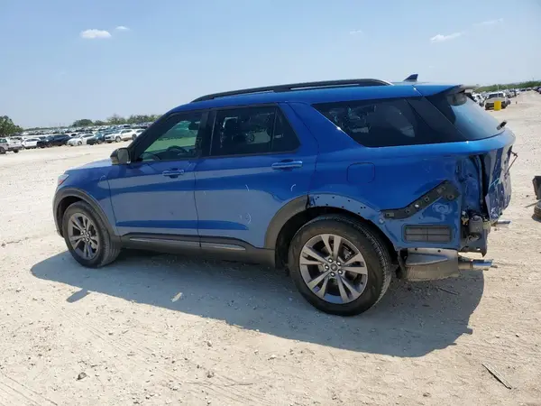 1FMSK7DH8NGB00935 2022 FORD EXPLORER - Image 2