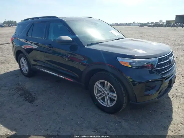 1FMSK7DH8NGB09893 2022 FORD EXPLORER - Image 1