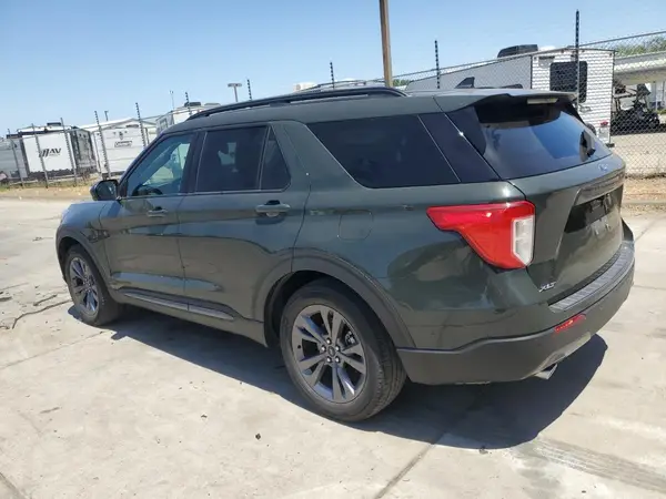 1FMSK7DH8NGB65977 2022 FORD EXPLORER - Image 2