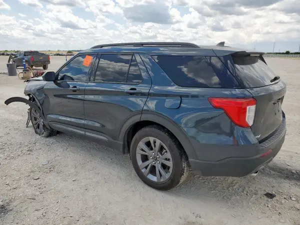 1FMSK7DH8NGB91575 2022 FORD EXPLORER - Image 2