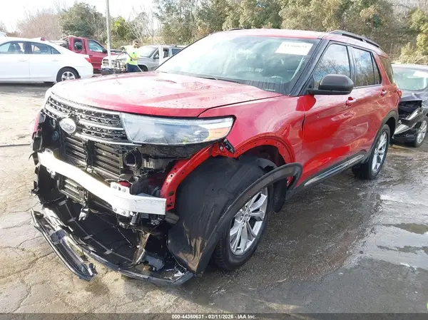 1FMSK7DH8NGC30892 2022 FORD EXPLORER - Image 2