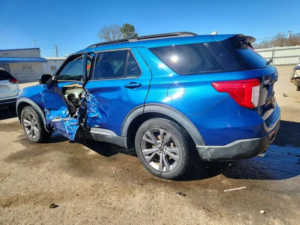 1FMSK7DH8NGC42315 2022 FORD EXPLORER - Image 2