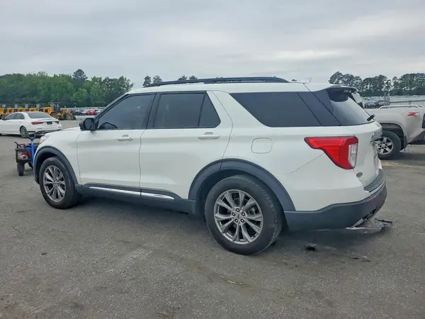 1FMSK7DH8PGA27214 2023 FORD EXPLORER - Image 2