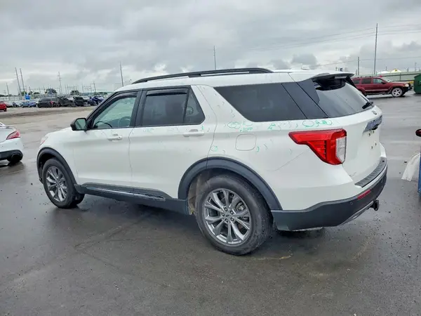 1FMSK7DH8PGA49214 2023 FORD EXPLORER - Image 2