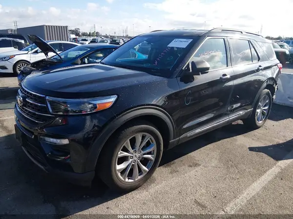 1FMSK7DH8PGA76929 2023 FORD EXPLORER - Image 2