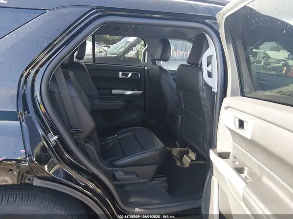 1FMSK7DH8PGA76929 2023 FORD EXPLORER - Image 8
