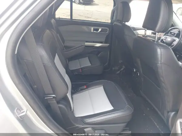 1FMSK7DH8PGB88176 2023 FORD EXPLORER - Image 8