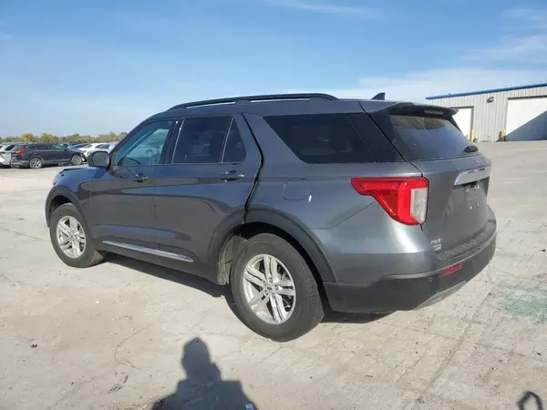 1FMSK7DH8RGA35042 2024 FORD EXPLORER - Image 2