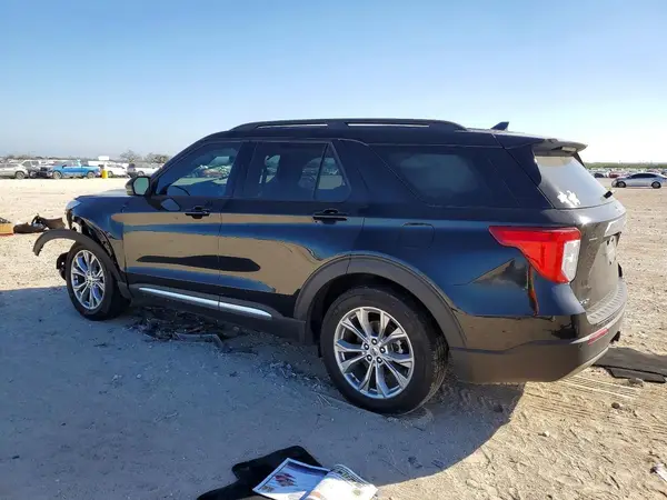 1FMSK7DH8RGA45571 2024 FORD EXPLORER - Image 2