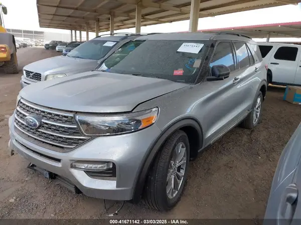1FMSK7DH8RGA81728 2024 FORD EXPLORER - Image 2