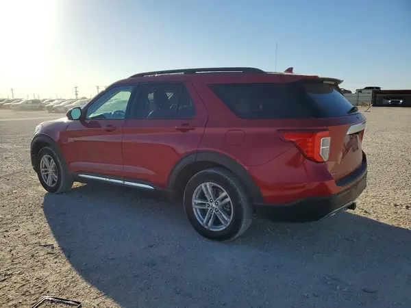1FMSK7DH9LGA80711 2020 FORD EXPLORER - Image 2