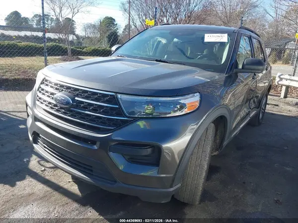1FMSK7DH9LGB30300 2020 FORD EXPLORER - Image 2