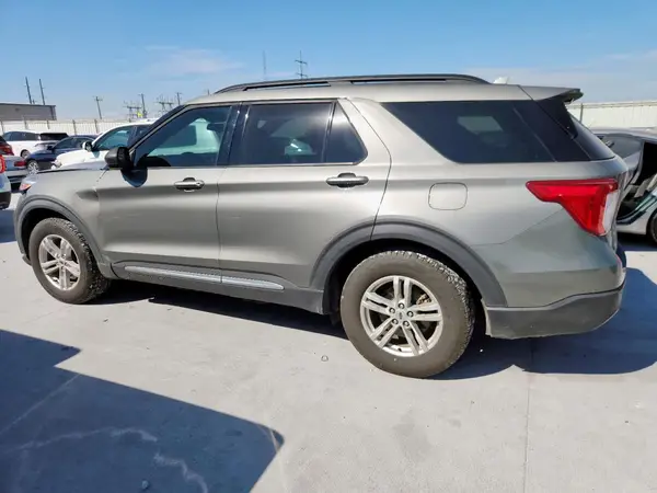 1FMSK7DH9LGB63555 2020 FORD EXPLORER - Image 2