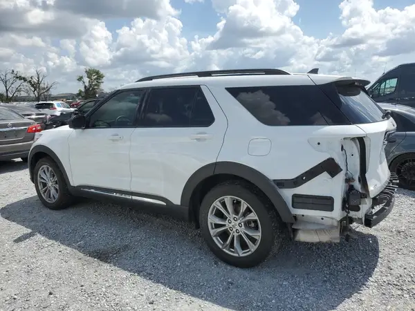 1FMSK7DH9MGA26813 2021 FORD EXPLORER - Image 2