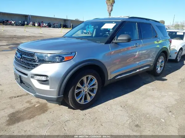 1FMSK7DH9MGA31283 2021 FORD EXPLORER - Image 2