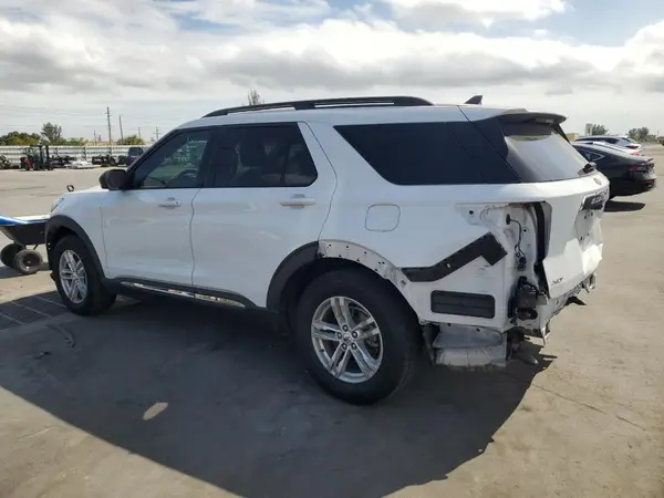 1FMSK7DH9MGA56863 2021 FORD EXPLORER - Image 2