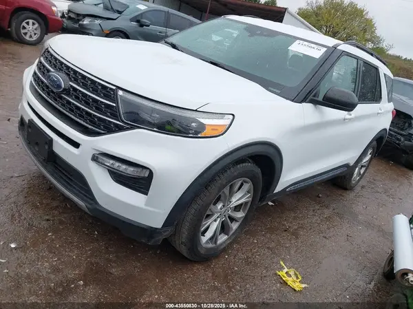 1FMSK7DH9MGA70763 2021 FORD EXPLORER - Image 2