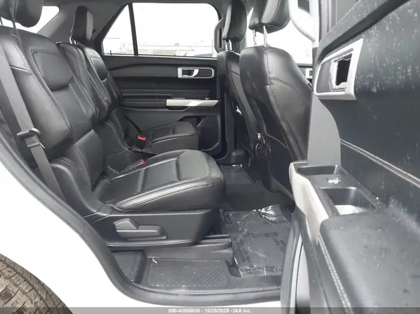 1FMSK7DH9MGA70763 2021 FORD EXPLORER - Image 8