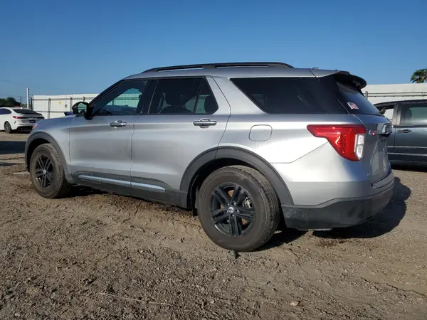 1FMSK7DH9MGA94612 2021 FORD EXPLORER - Image 2