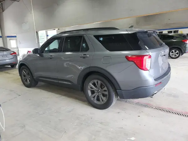 1FMSK7DH9MGB61032 2021 FORD EXPLORER - Image 2