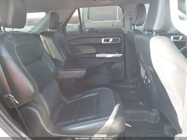 1FMSK7DH9NGA02304 2022 FORD EXPLORER - Image 8
