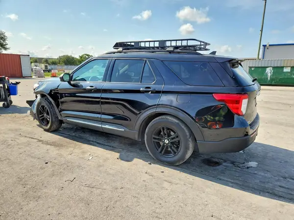 1FMSK7DH9NGA06532 2022 FORD EXPLORER - Image 2