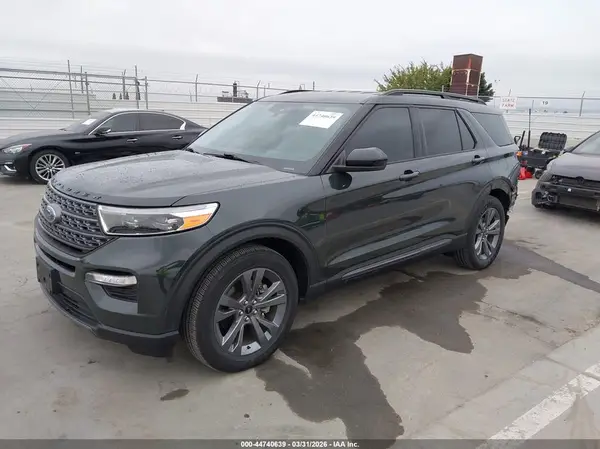 1FMSK7DH9NGA15098 2022 FORD EXPLORER - Image 2