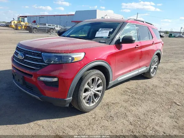 1FMSK7DH9NGA26327 2022 FORD EXPLORER - Image 2