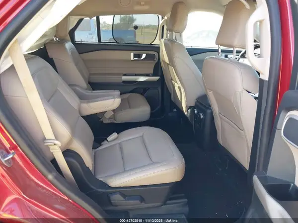 1FMSK7DH9NGA26327 2022 FORD EXPLORER - Image 8