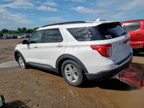 1FMSK7DH9NGA34606 2022 FORD EXPLORER - Image 2