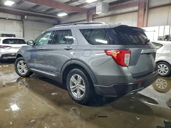 1FMSK7DH9NGA65354 2022 FORD EXPLORER - Image 2