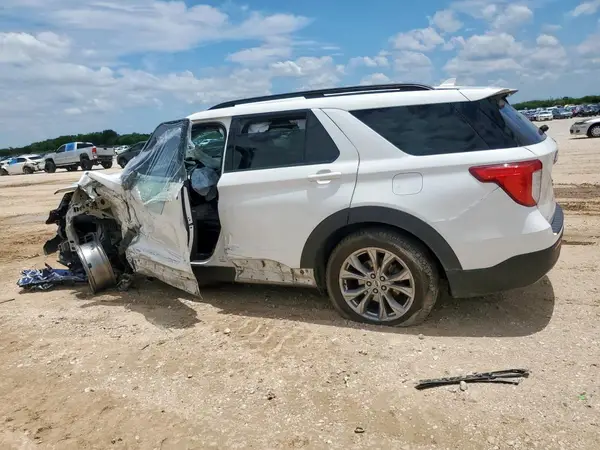 1FMSK7DH9NGA71395 2022 FORD EXPLORER - Image 2