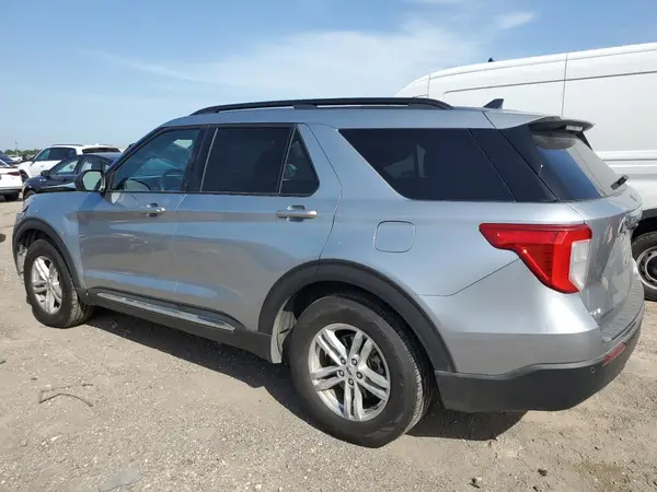 1FMSK7DH9NGB25231 2022 FORD EXPLORER - Image 2