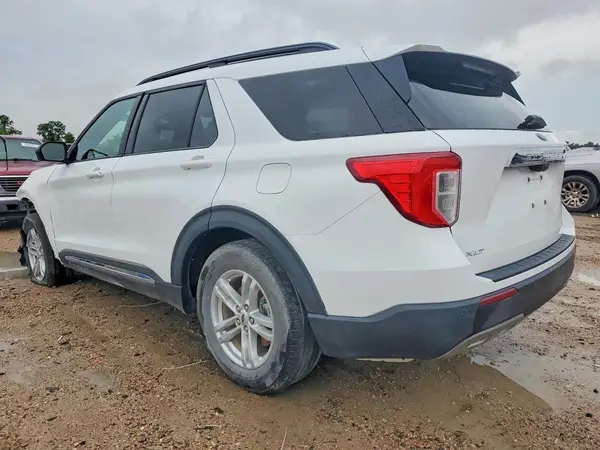 1FMSK7DH9NGB52543 2022 FORD EXPLORER - Image 2