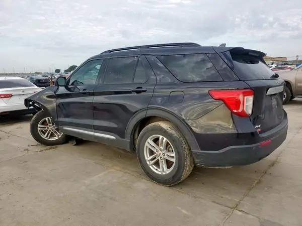 1FMSK7DH9NGB56494 2022 FORD EXPLORER - Image 2